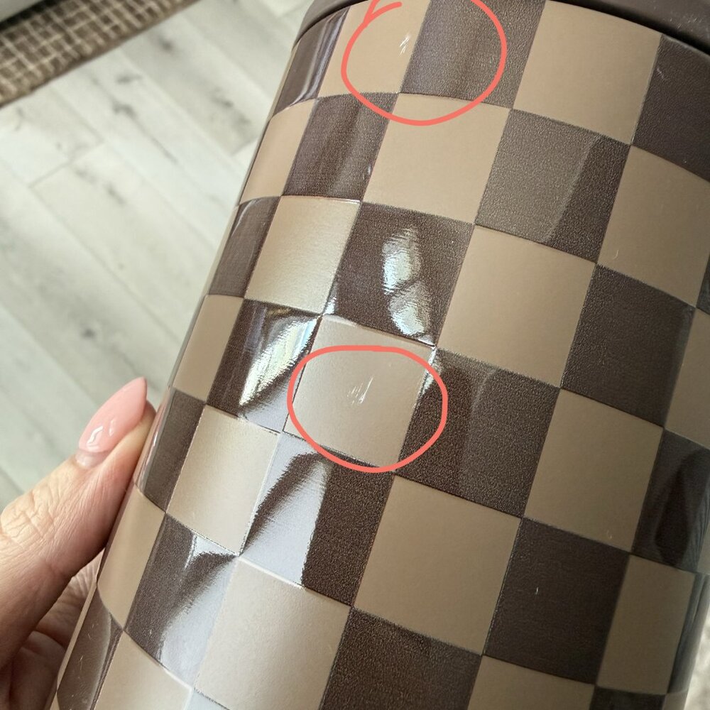 “Autumn Checkers" Seasonal HydroJug 32oz Traveler Tumbler - Picture 3 of 8